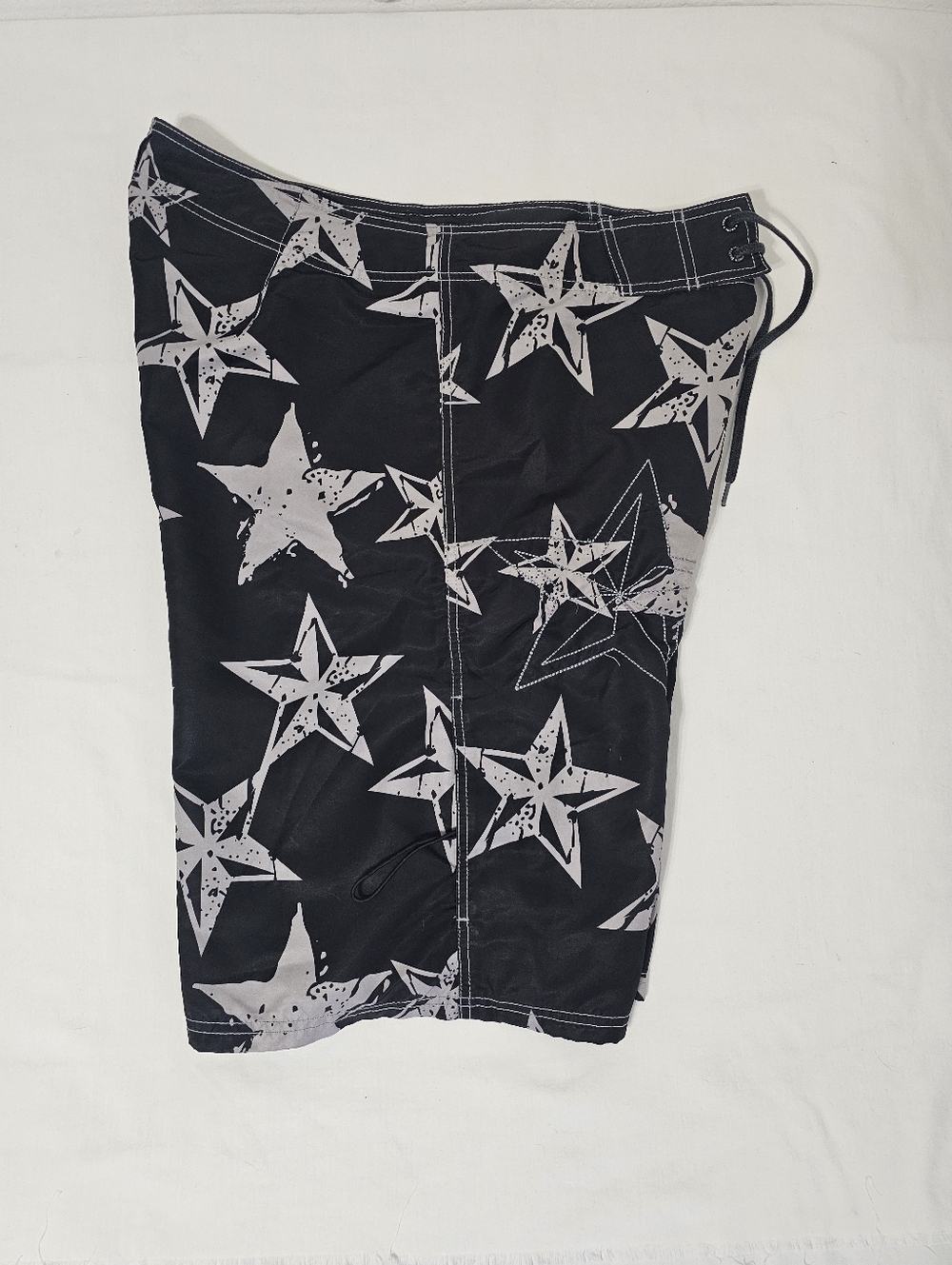 SoCal No Fear Y2k Boardshorts 36 Black White Star Print Y2K Surf  Swim Trucks - Picture 2 of 7
